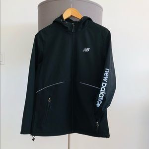 NWT New Balance Soft shell Jacket size L black